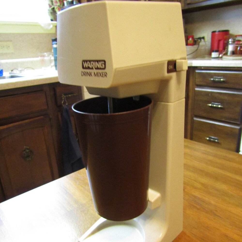 Waring Mixer Milk Shake/Drink, Smoothie, Wall Mount/Free Stand Vintage 70's